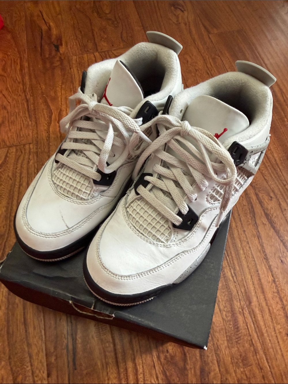 Jordan 4 Retro OG Sneakers